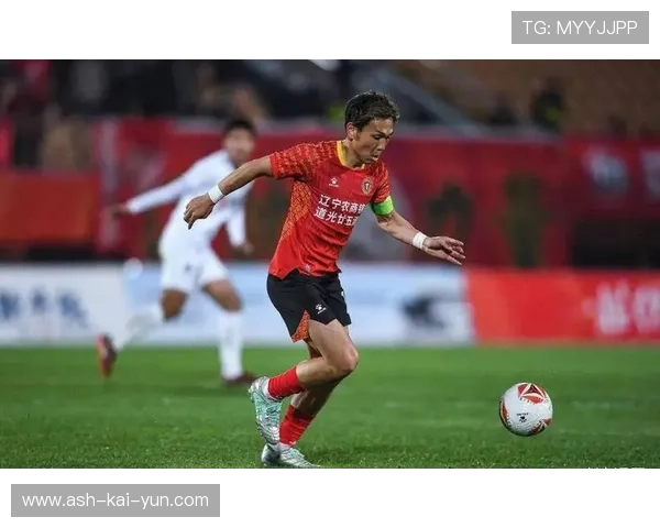 辽宁铁人邦本宜裕边路渗透制造传球机会